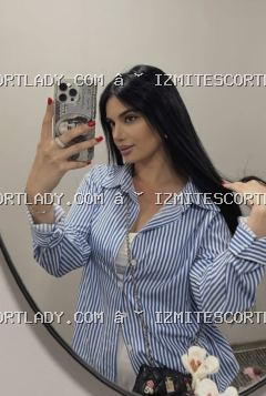 Başiskele Escort Gerçek Bayan Kumru