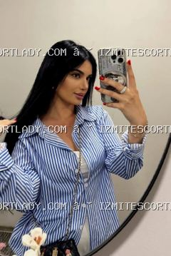 Başiskele Escort Pozcu Bayan Zeynep