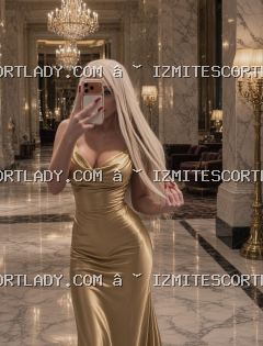 İzmit Escort Sade Bayan Kumru