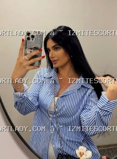 İzmit Escort Sade Bayan Hilal